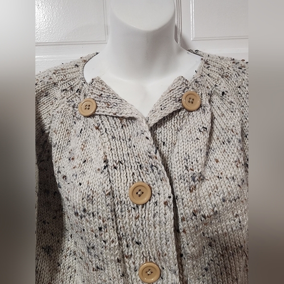 Women's donegal handmade knit cardigan sweater - Picture 10 of 11